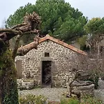 Stone House With Hammam In Saint-estephe *