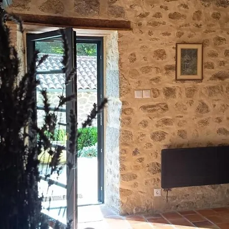 Διαμέρισμα Stone House With Hammam In Saint-estephe